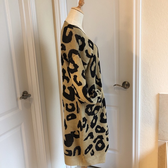 NWT Leopard Print Long Cardigan Sweater Coat - Picture 4 of 8